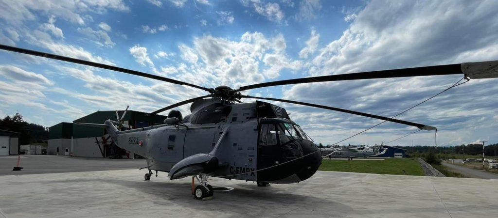 Helicopter at Rotor Maxx Support Parksville